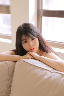 年轻的嫂子8高清在线播放